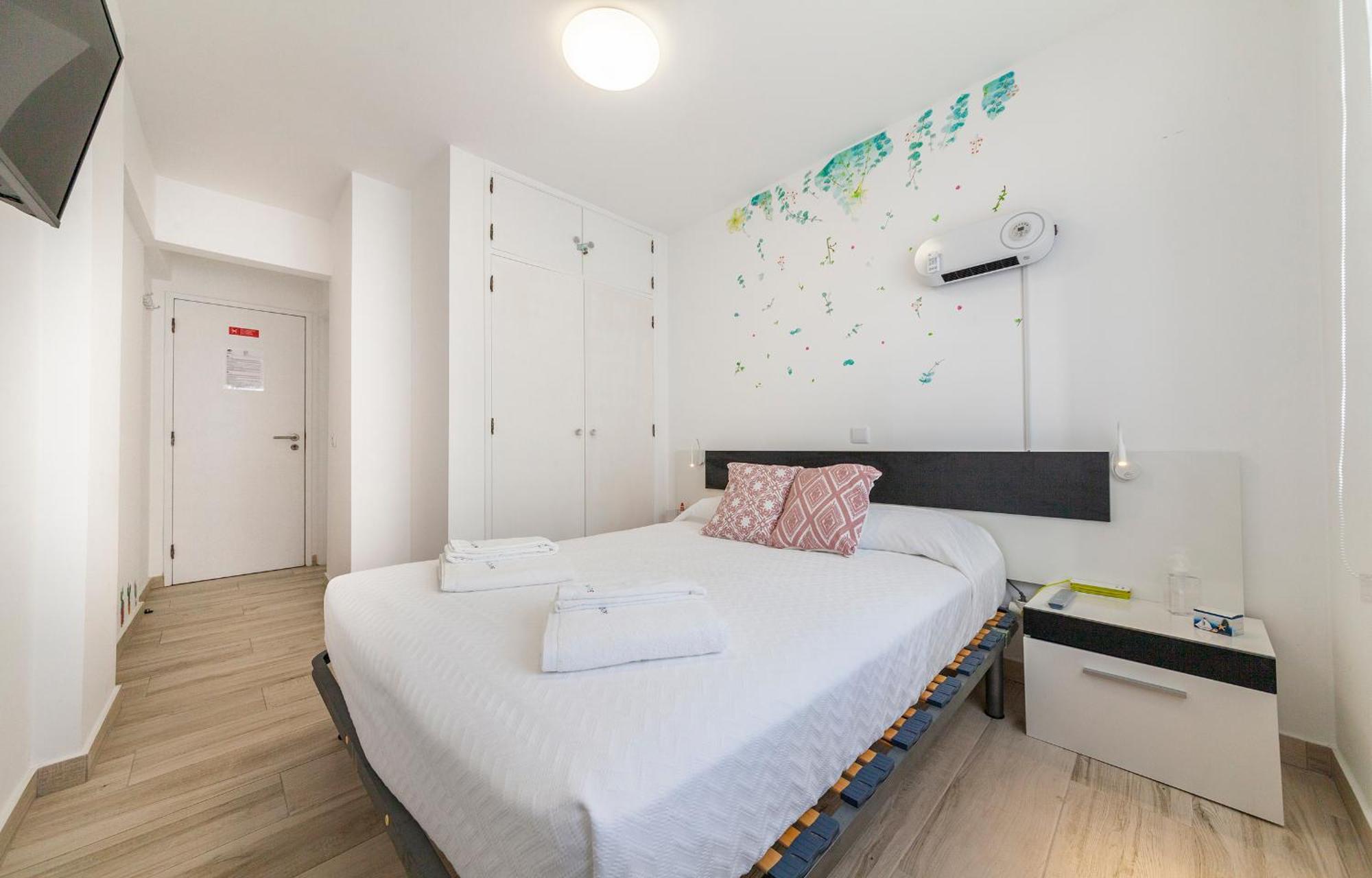 M - Martin & Tomas Guesthouse 라고스 외부 사진